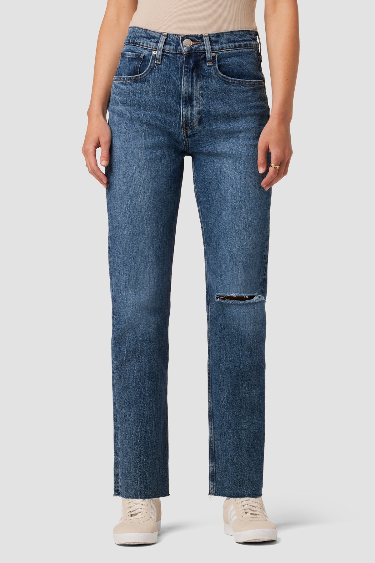 We are proud treat every customer who to the store as they were family. Helping customers locate Jade High-Rise Straight Loose Fit Jean Hudson Jeans is our goal